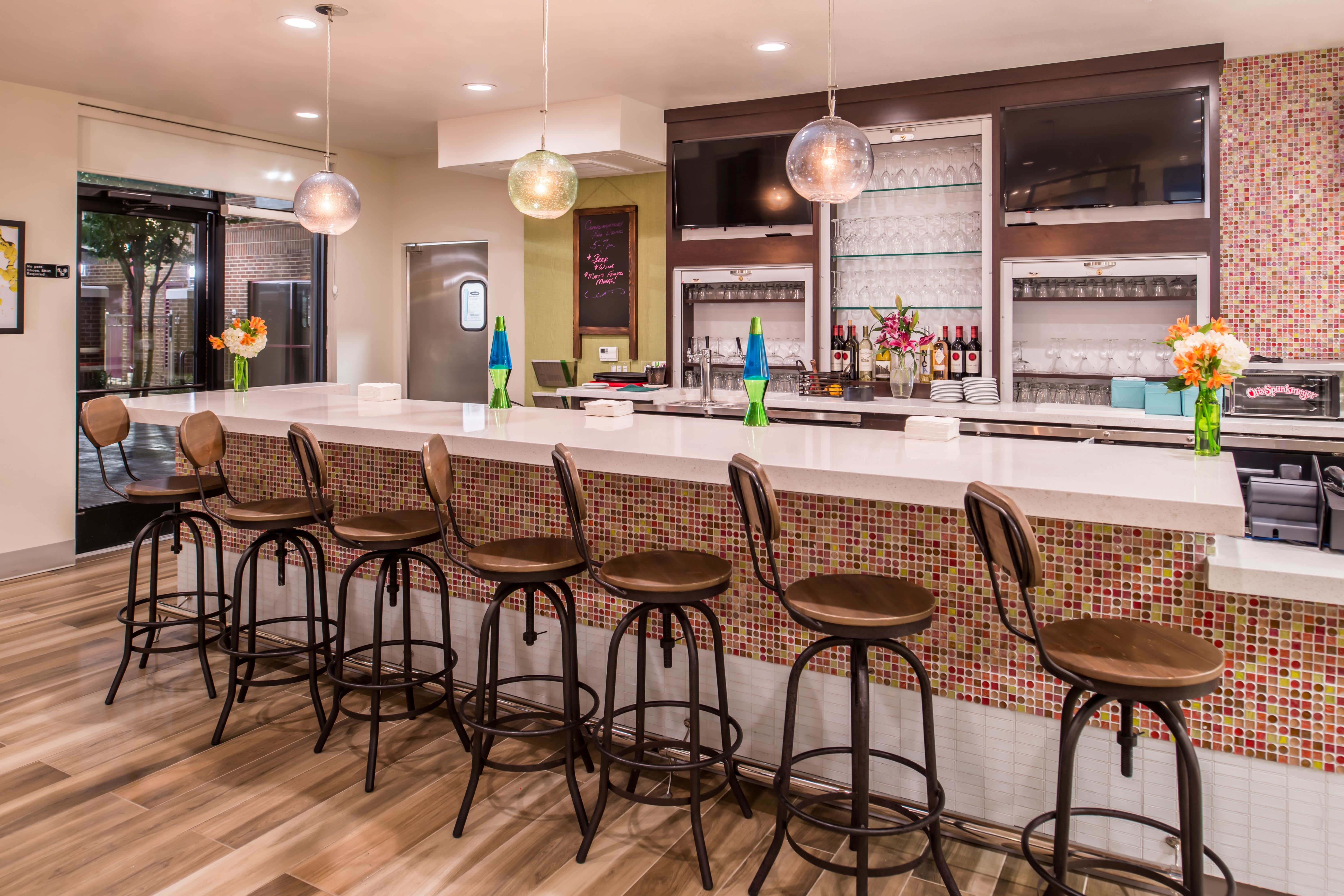 holiday inn and suites dallas addison by ihg