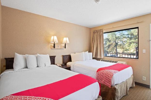 dogwood inn and suites