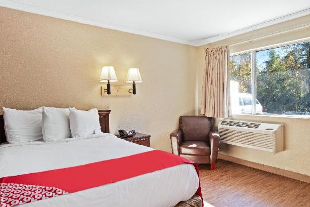 dogwood inn and suites