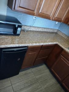 dogwood inn and suites