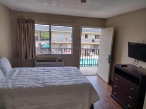 dogwood inn and suites