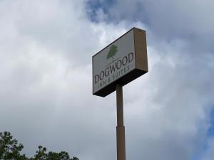 dogwood inn and suites