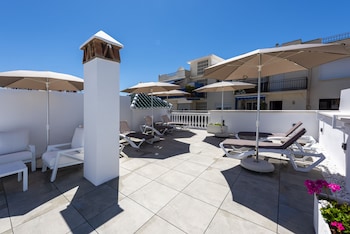 apartamentos toboso plaza