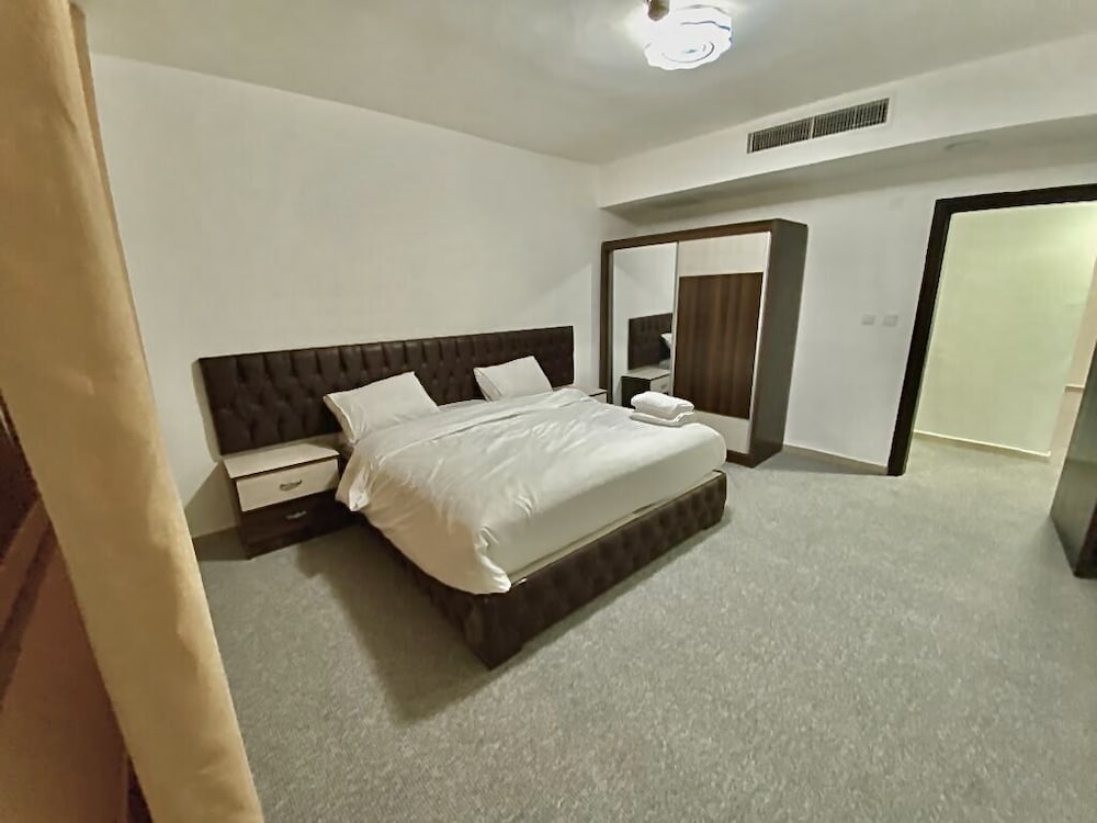skylight apartments