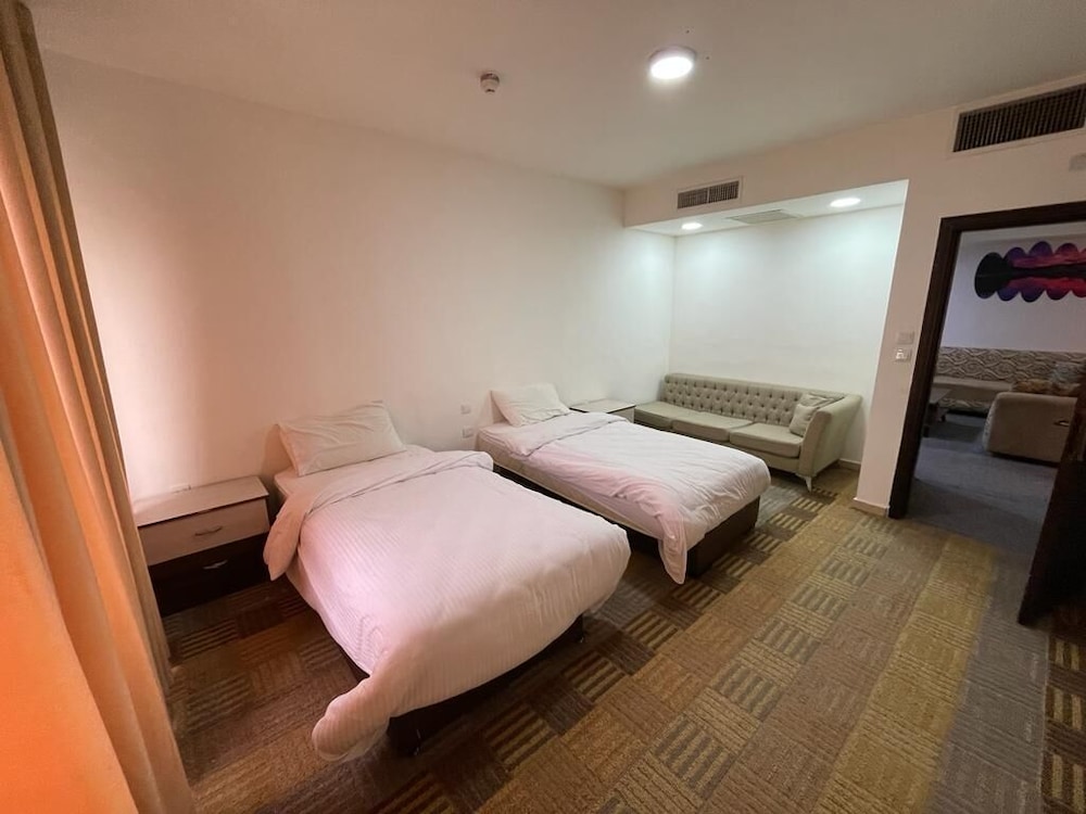 skylight apartments