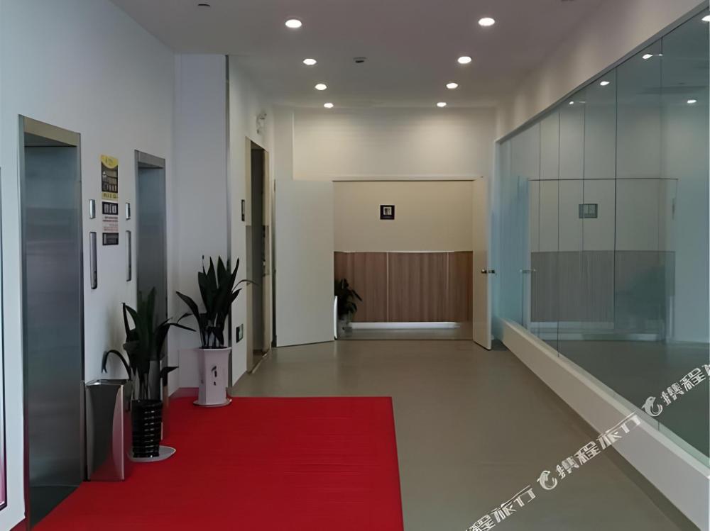 7 days inn hangzhou xiaoshan airport west gate