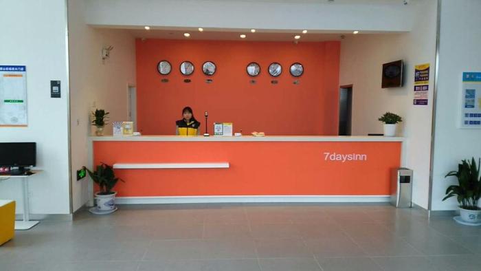 7 days inn hangzhou xiaoshan airport west gate