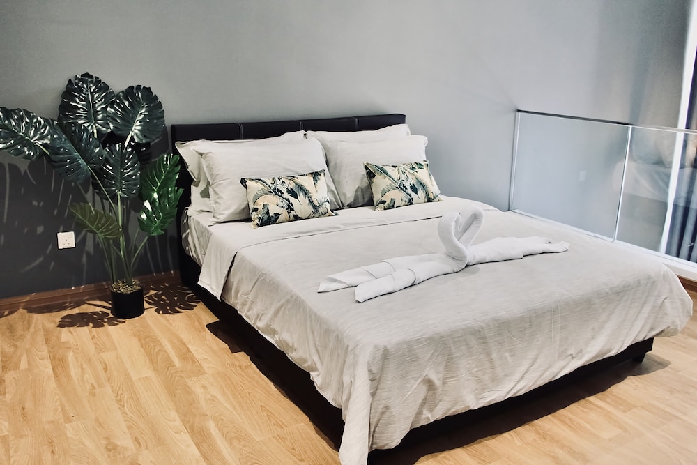 ekocheras suite