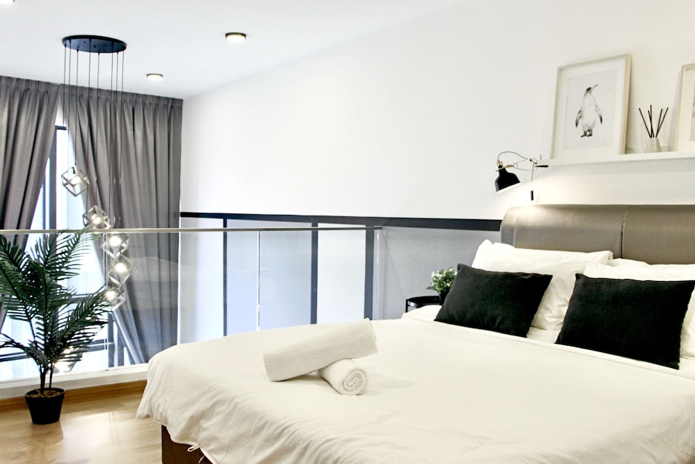 ekocheras suite