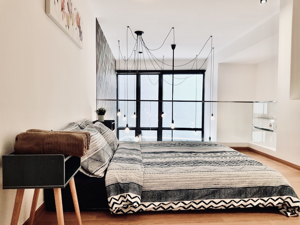 ekocheras suite