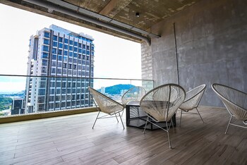 ekocheras suite