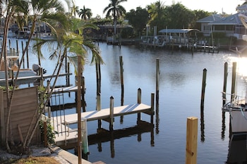 latitude 26 waterfront boutique resort fort myers beach