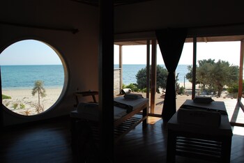 Anakao Ocean Lodge & Spa,,3 star