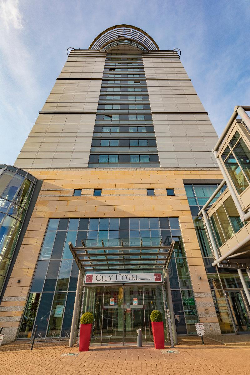 City Hotel Am Ccs,Suhl>>Erfurt,4 star