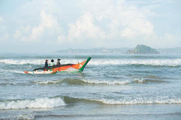 parangi weligama bay