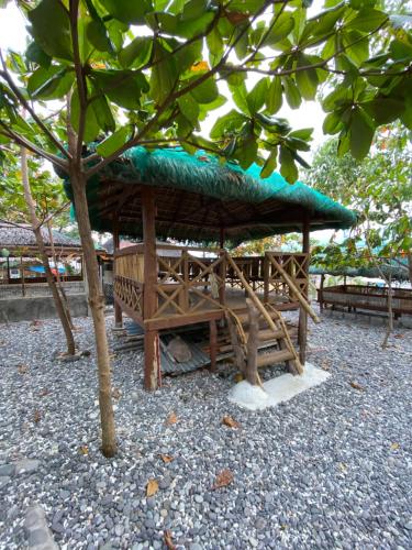 cerca parola beach resort