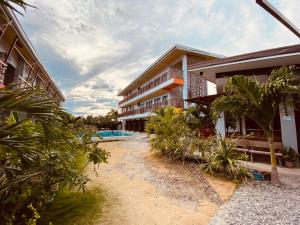 cerca parola beach resort