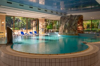 ensana thermal margaret island