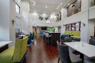 hampton inn and suites lafayette