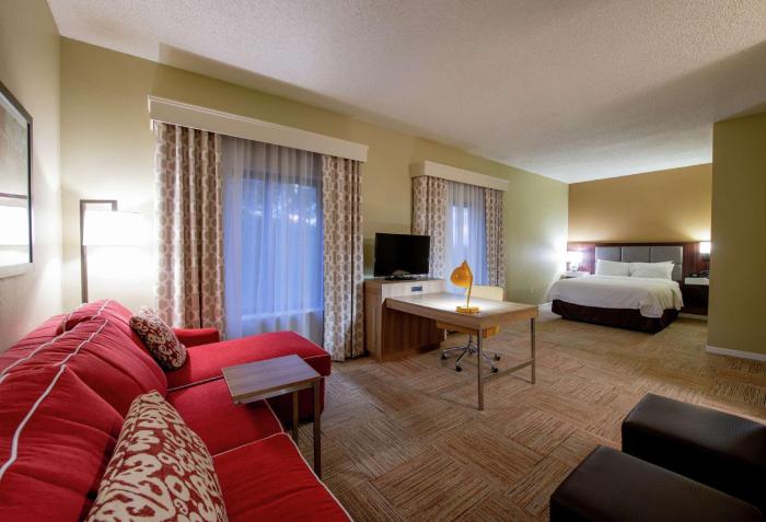 hampton inn and suites lafayette