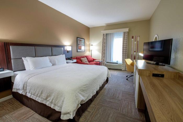 hampton inn and suites lafayette