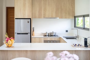 escape villas at shambhala grand