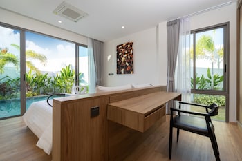 escape villas at shambhala grand