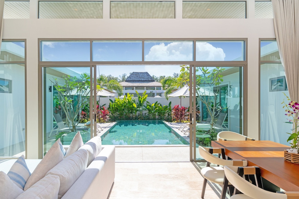 escape villas at shambhala grand