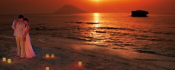 sunshine beach resort