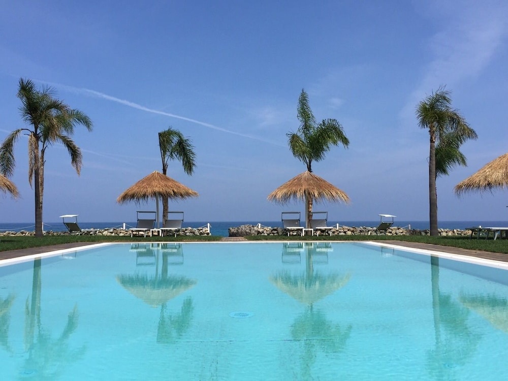 sunshine beach resort