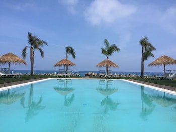 sunshine beach resort