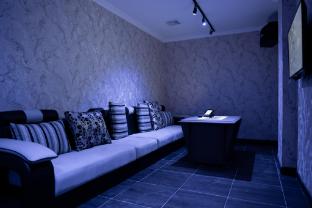 goldvitel hotel surabaya