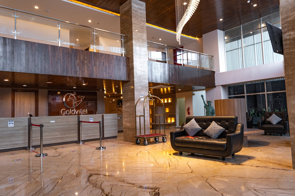 goldvitel hotel surabaya