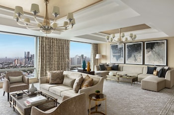 shangri la the fort manila