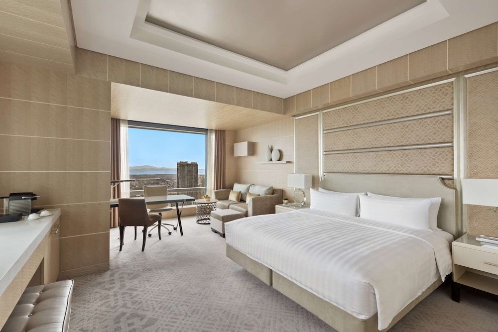 shangri la the fort manila