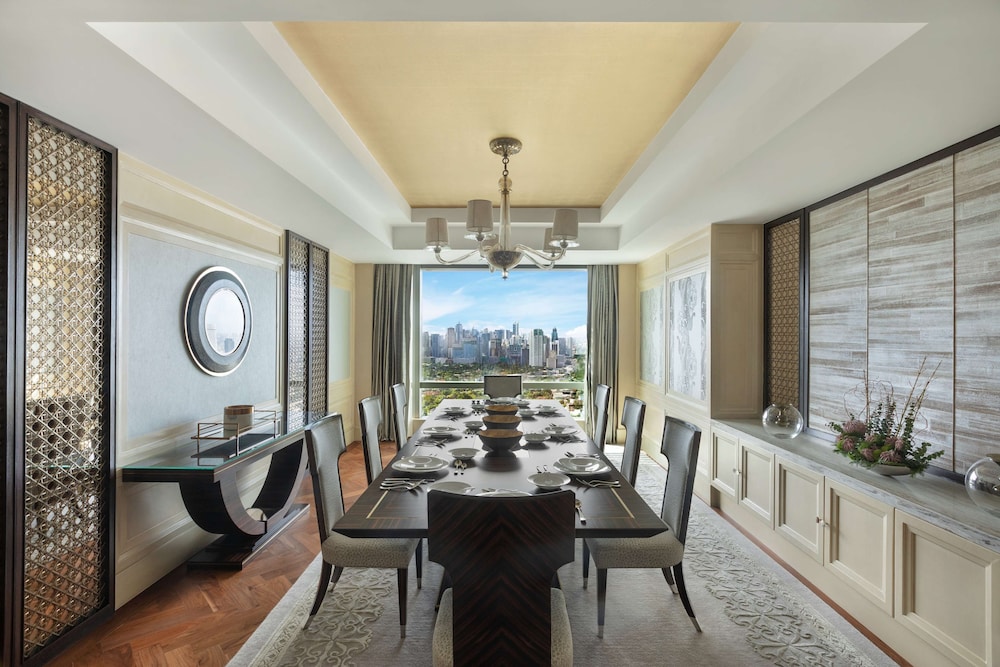 shangri la the fort manila