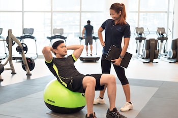 shangri la the fort manila