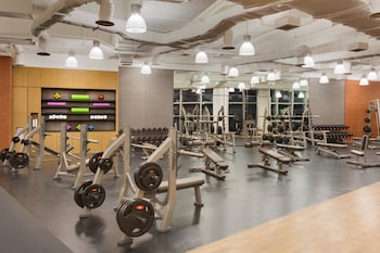 shangri la the fort manila