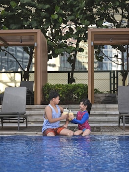 Shangri-La The Fort, Manila,,5 star