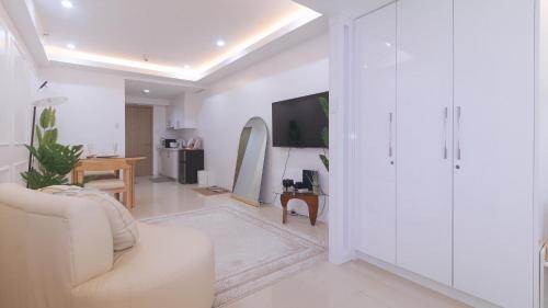 breeze residence