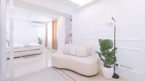 breeze residence