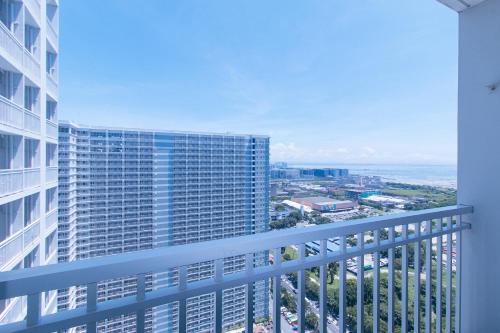 breeze residence