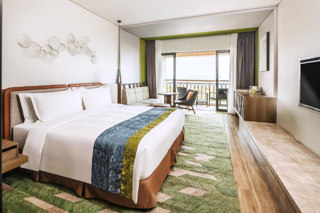 holiday inn resort sanya bay by ihg