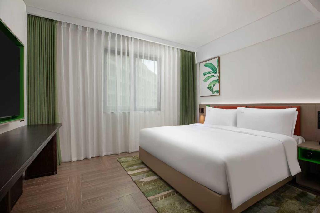 holiday inn resort sanya bay by ihg