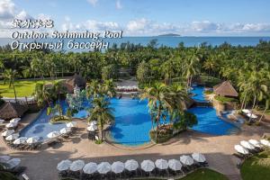 holiday inn resort sanya bay by ihg
