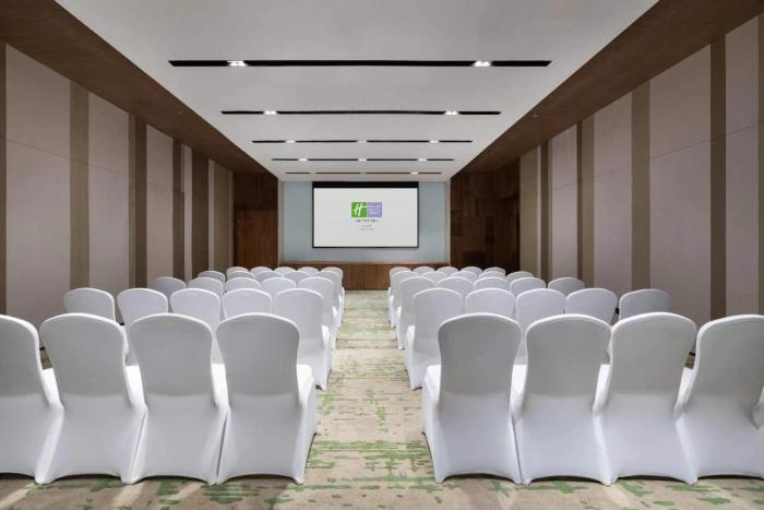 holiday inn resort sanya bay by ihg