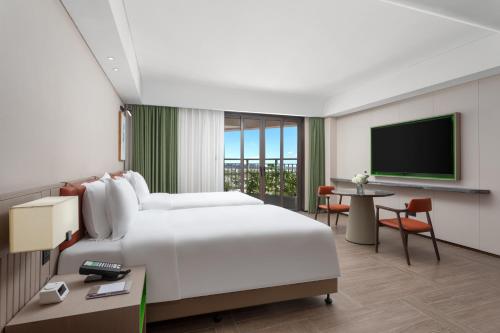 holiday inn resort sanya bay by ihg
