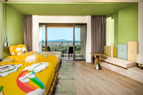 holiday inn resort sanya bay by ihg