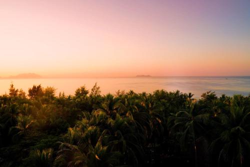 holiday inn resort sanya bay by ihg