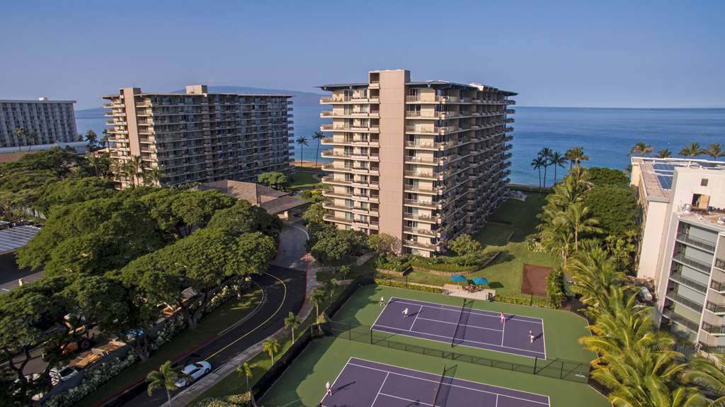 aston at the whaler on kaanapali beach